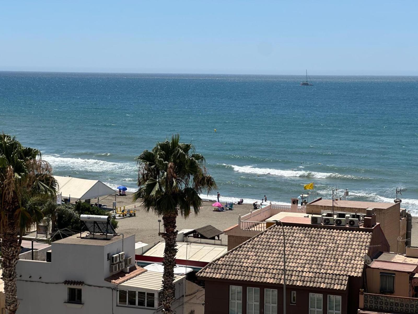 Mare Nostrum Beach El Palo Vistas Al Mar Terraza ,Aparcamiento Leilighet Málaga Eksteriør bilde